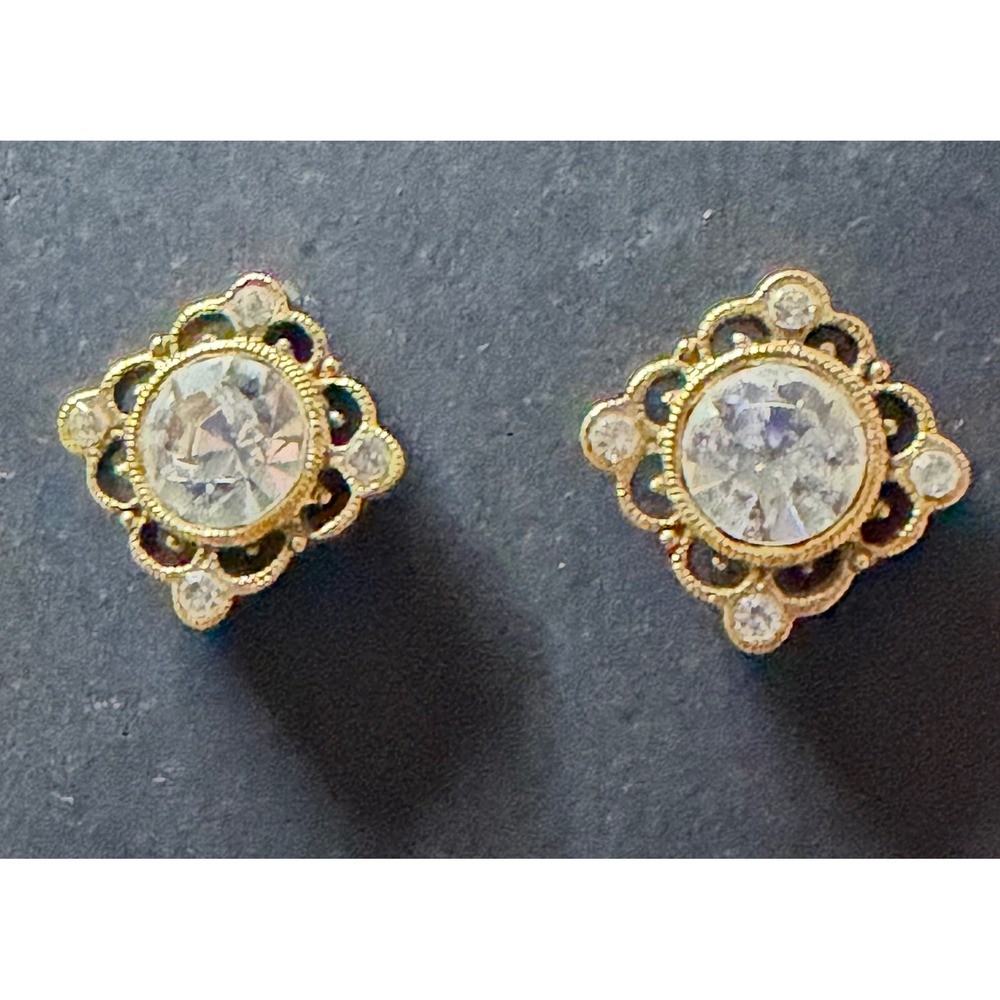 Vintage Style Earring Set Gold Filigree Crystal Studs & Iridescent Huggie Hoops - Picture 3 of 6